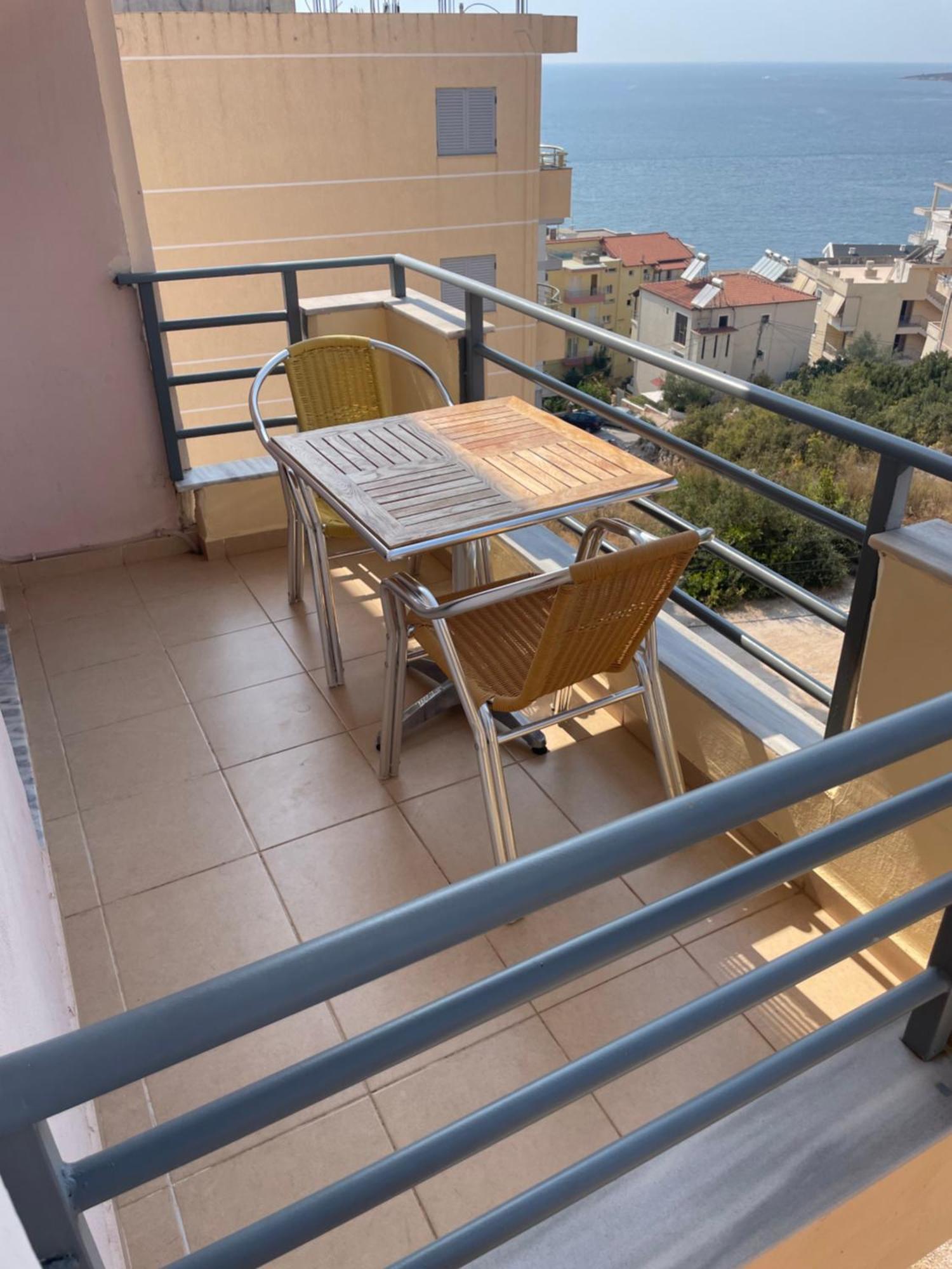 Honey Studios Sarandë Exterior foto